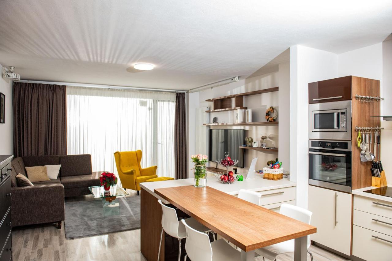 Forest Park Garden Apartment Bratislava Eksteriør bilde