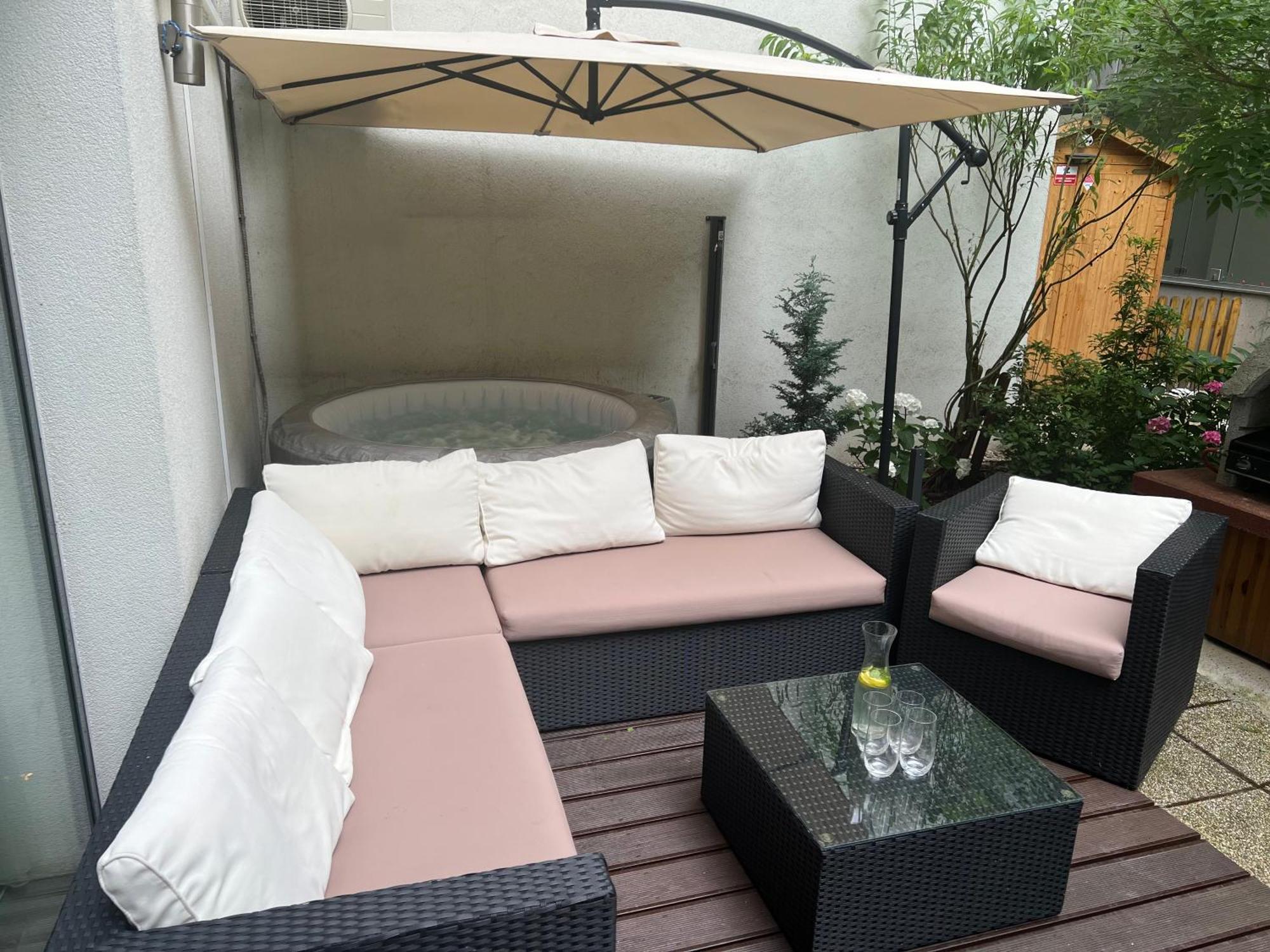 Forest Park Garden Apartment Bratislava Eksteriør bilde