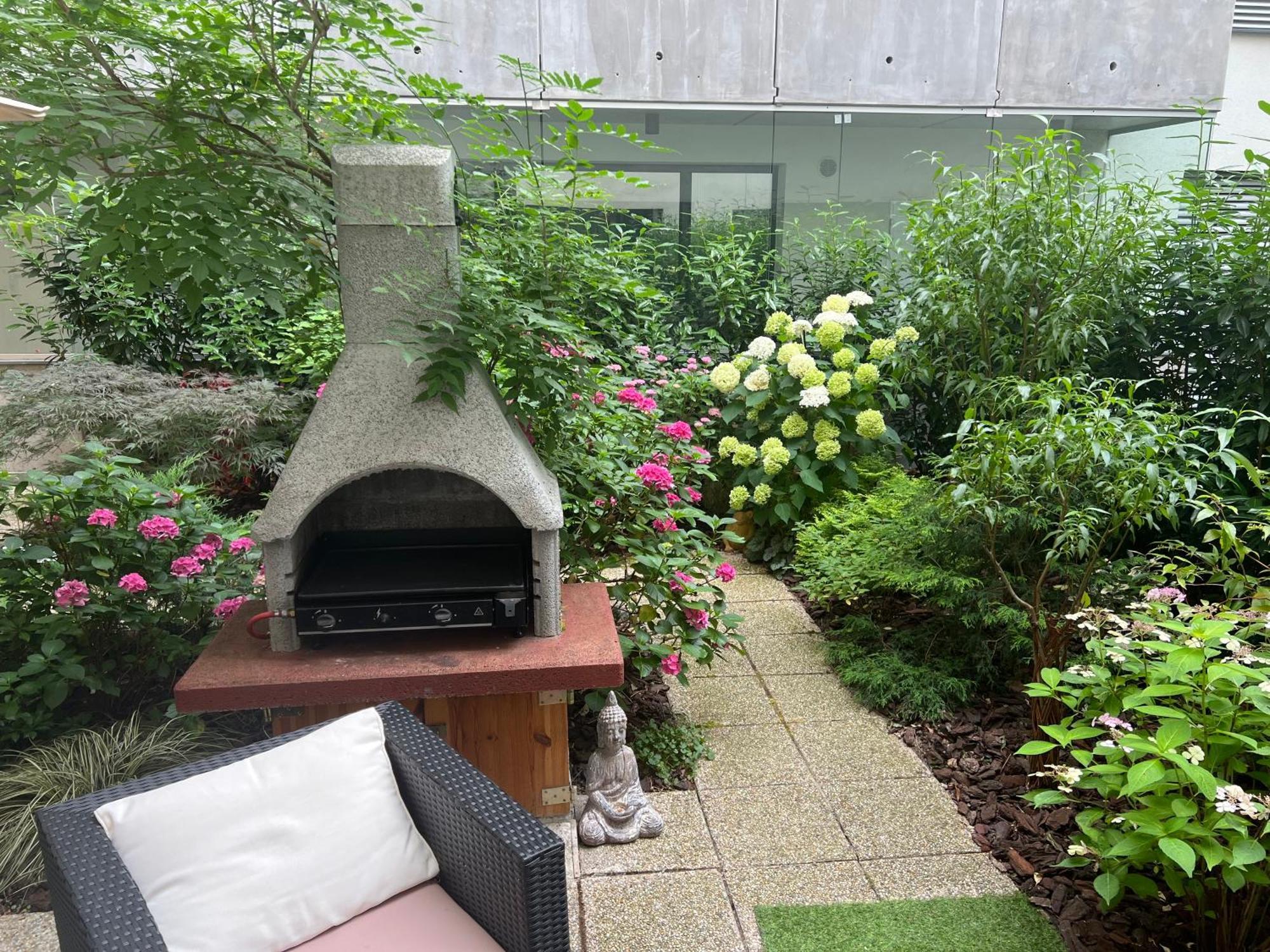 Forest Park Garden Apartment Bratislava Eksteriør bilde