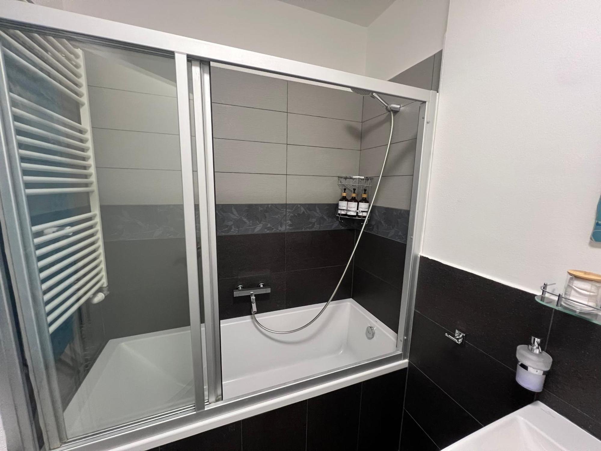 Forest Park Garden Apartment Bratislava Eksteriør bilde